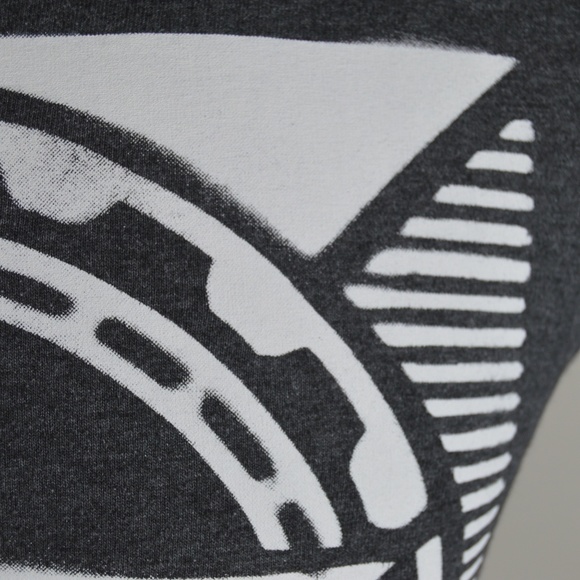 Obey Propaganda Engineering Five Hundred Twenty LB - Picture 5 of 6